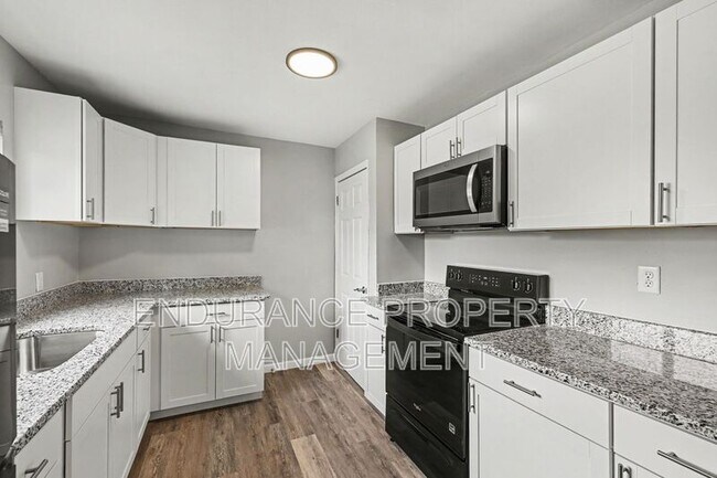 Building Photo - 1780 Academy Pl