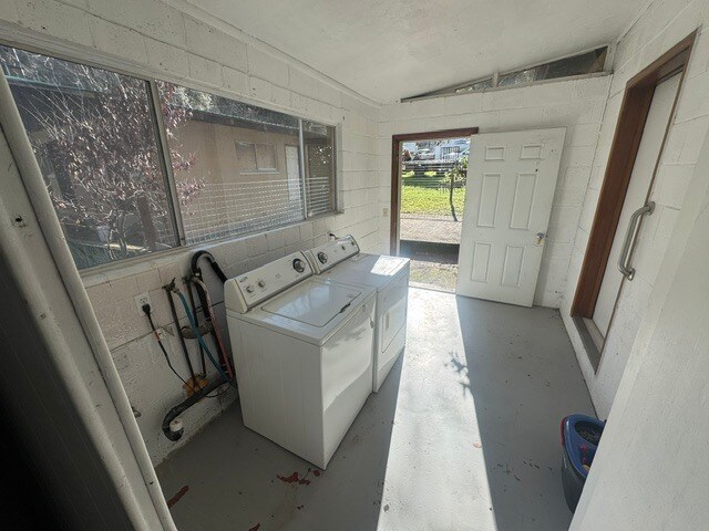 Building Photo - Lakeview Shores MHC