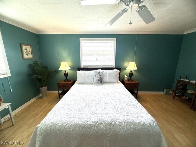Building Photo - 455 Jacaramba Ct