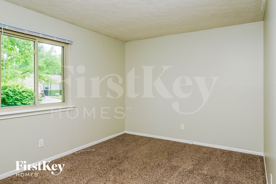 Building Photo - 6834 Turnberry Way