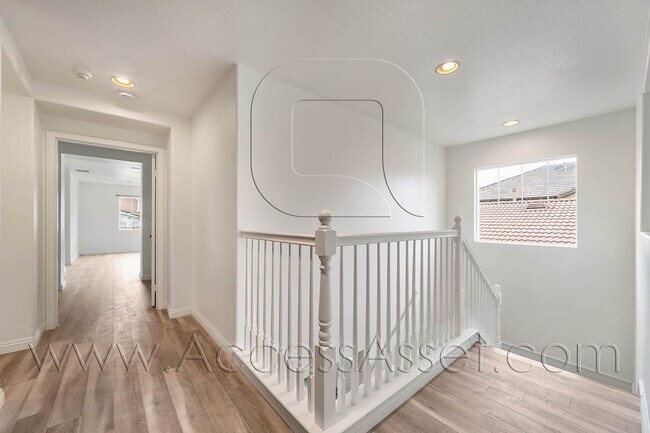 Building Photo - 8036 Englesma St