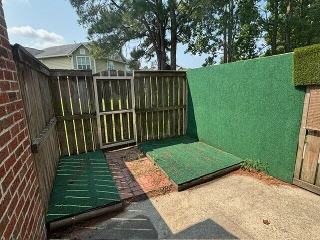 Building Photo - 49 Upton Ct Dr
