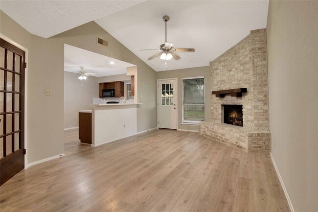 Building Photo - 503 Derbyshire Dr