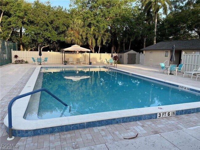 Building Photo - 5829 Wild Fig Ln