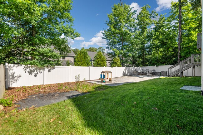 Building Photo - 16848 White Daisy Loop