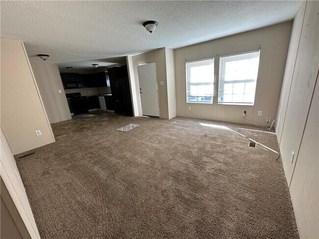 Building Photo - 7016 Blueberry Ridge SE