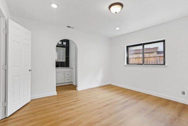 Building Photo - 3429 Turnabout Loop