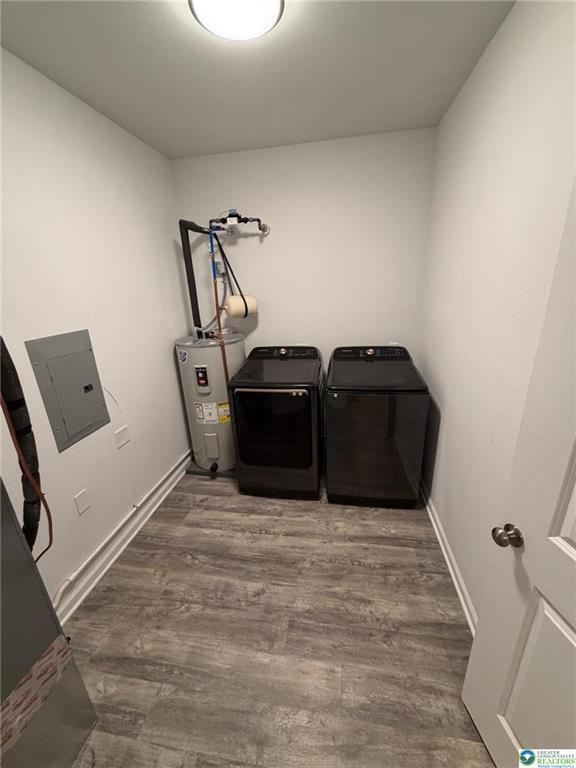 Building Photo - 2321 Linford St