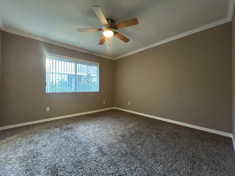 Building Photo - 832 Bonita Ave