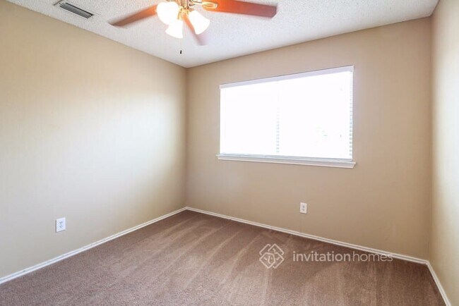 Building Photo - 5345 Heather Glen Dr