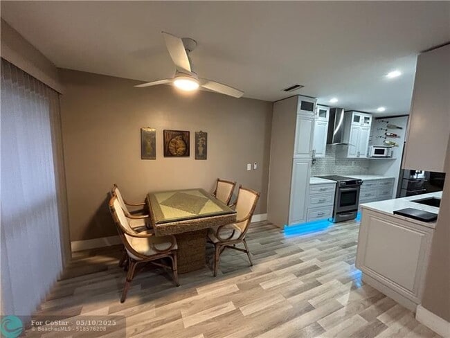 Building Photo - 13363 Pineapple Palm Ct