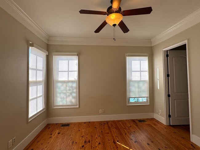 Building Photo - Waters Home