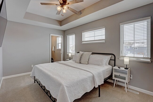 Building Photo - New-Willow Cascades Townhomes!