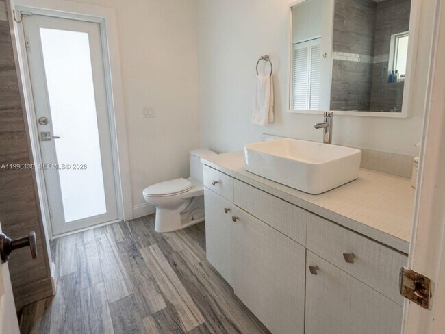 Building Photo - 311 NW 201st Ave