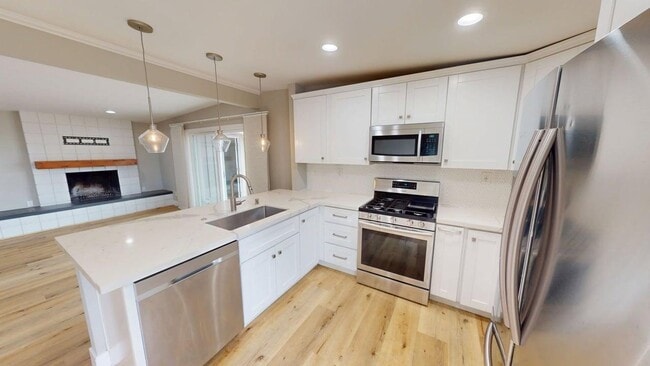 Building Photo - Updated Single-Story with A/C | Coastal Living