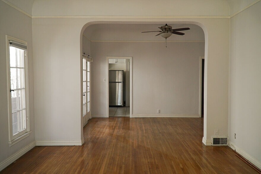 Building Photo - 1210 S Citrus Ave