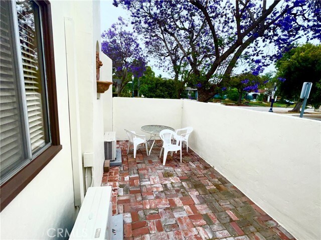 Building Photo - 3601 Cerritos Ave