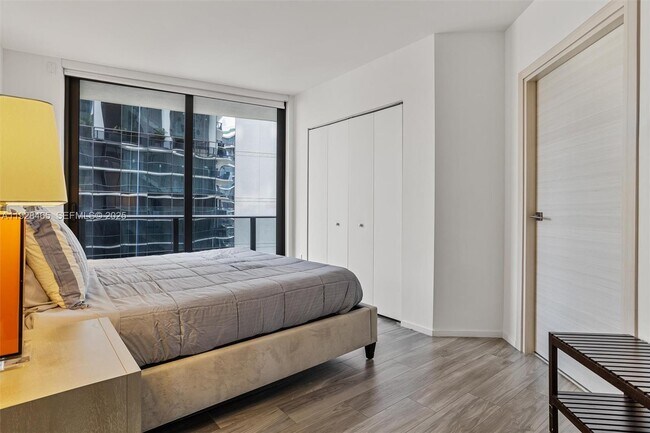 Building Photo - 801 S Miami Ave