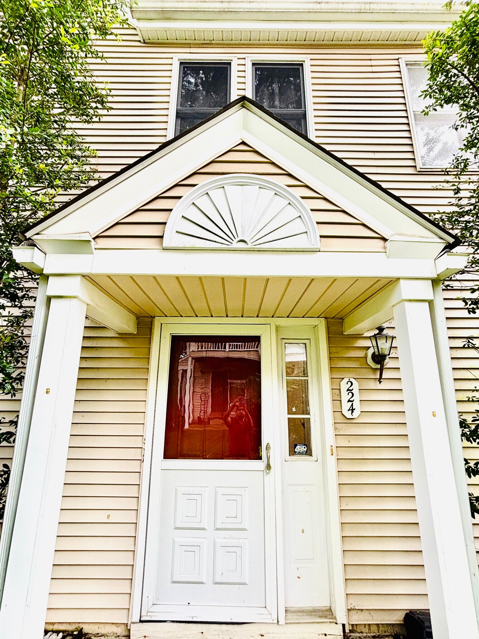 Building Photo - 224 Sherbrooke Ct
