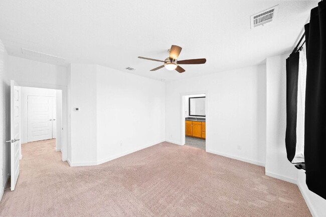 Building Photo - Bright and Modern Two-Story in One of San ...