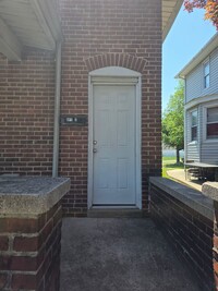 Building Photo - 100 S Maryland Ave