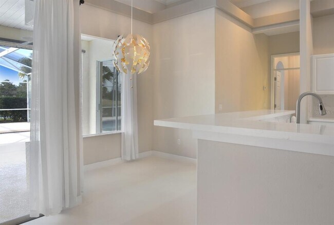 Building Photo - 1401 Sweet Bay Ct