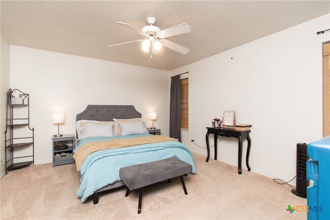 Building Photo - 4310 Neta Dr