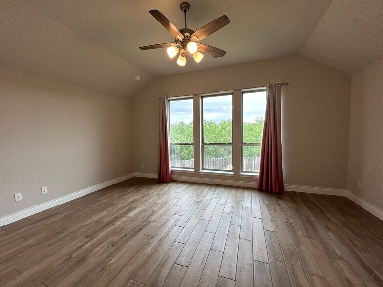 Building Photo - 14081 May Mist