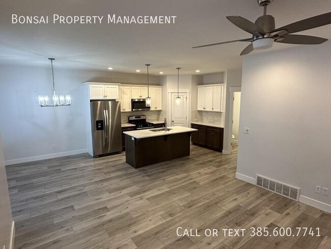 Building Photo - 4343 W Hemsley Ln