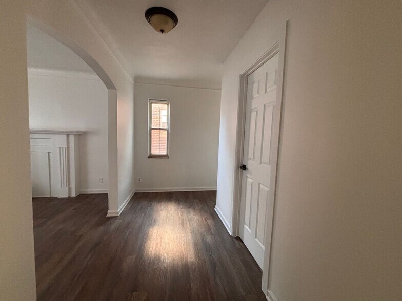 Building Photo - 16919 Monte Vista St