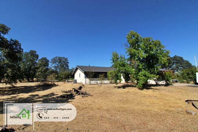 Building Photo - 19434 Hollow Ln