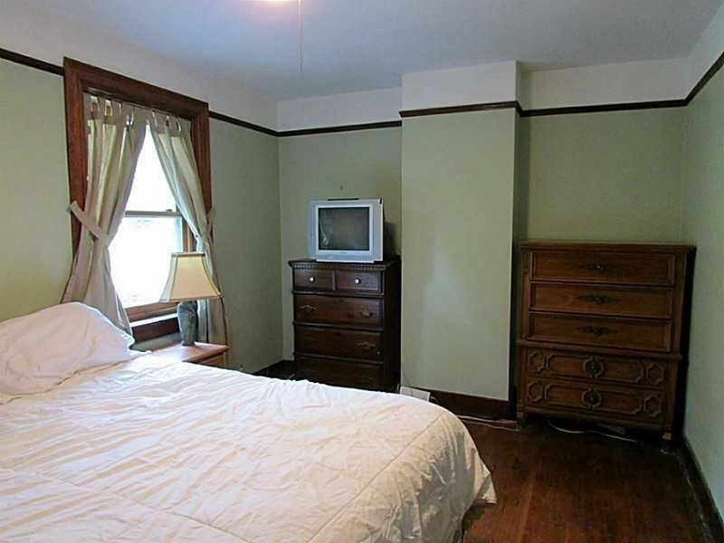 Building Photo - 3761 Orpwood St