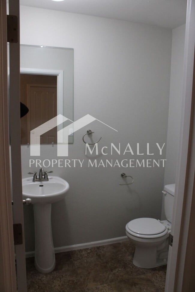 Building Photo - 3 Bedroom Home in Morning Point Estates