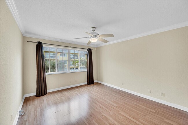 Building Photo - 1515 E Broward Blvd