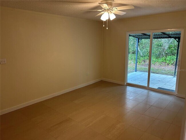 Building Photo - 2229 Adelia Blvd