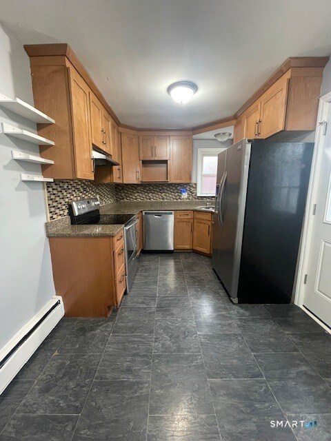 Building Photo - 16 Bluff Rd