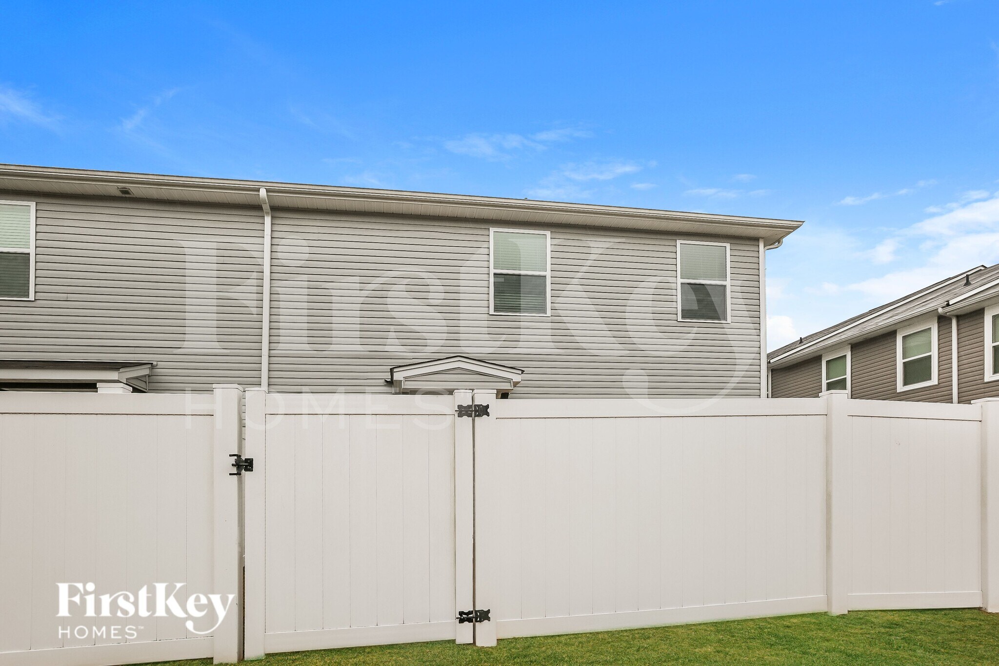 Building Photo - 2020 Cypress Village Dr NW