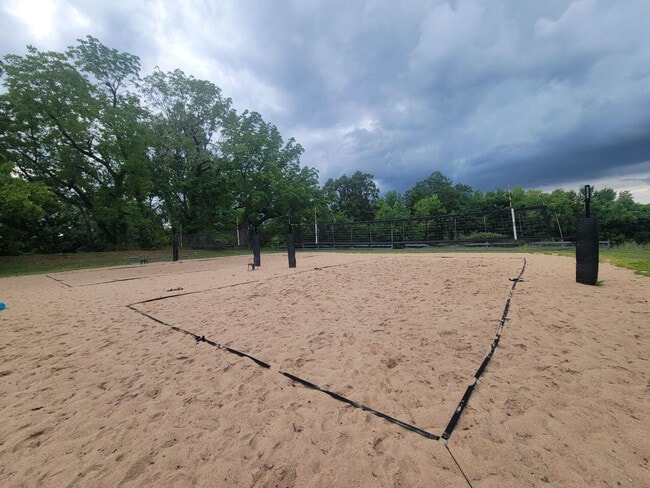 Building Photo - 149 NW Campbell Loop