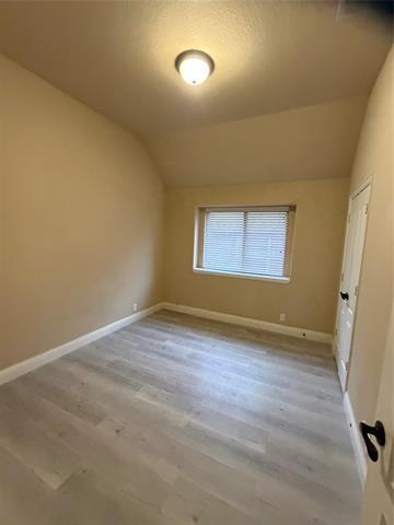Building Photo - 1116 Haskell Dr