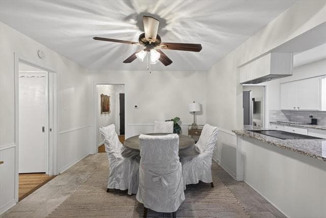Building Photo - 105 S Weatherred Dr