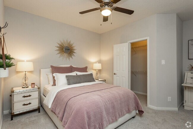Building Photo - Move-In Deals You Don’t Want to Miss!