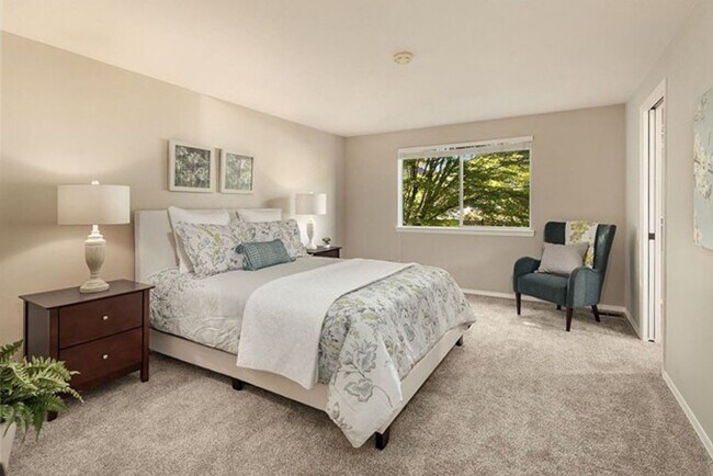 Building Photo - Exceptional home on a quiet cul-de-sac in ...