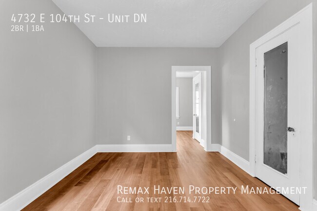 Building Photo - 4732 E 104th St