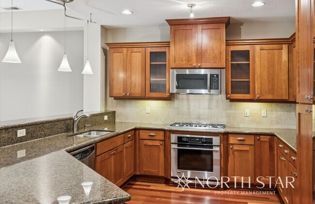 Building Photo - Stunning Renaissance at Peterkort Woods To...