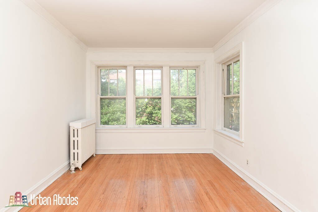 Building Photo - 5023 N Winchester Ave