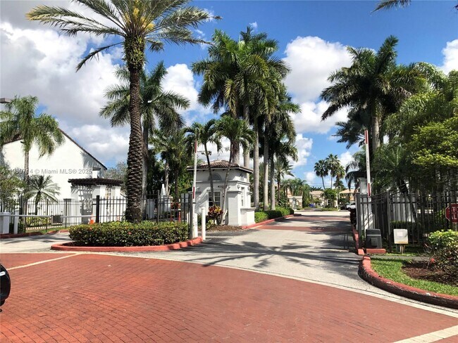 Building Photo - 4637 NW 97th Ct