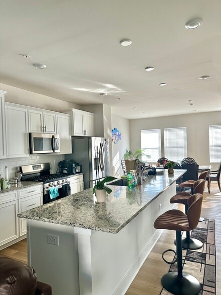 Building Photo - 2374 Spruce Knob Ter