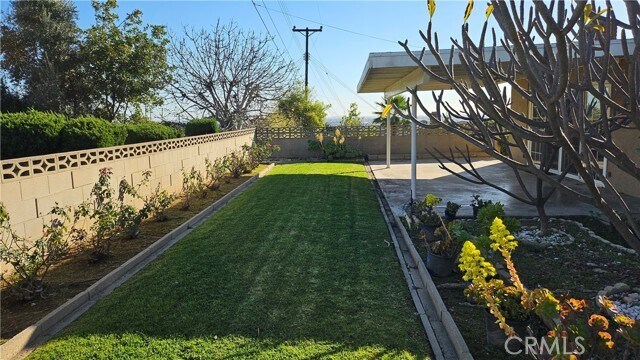 Building Photo - 824 N 16th St