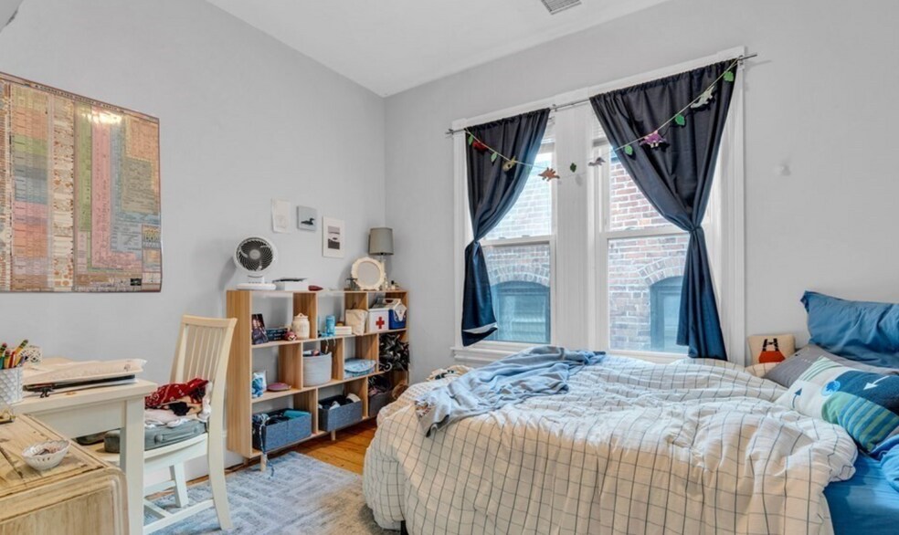 Building Photo - 176 Saint Alphonsus St