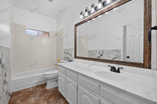 Building Photo - 305 Brazil Dr